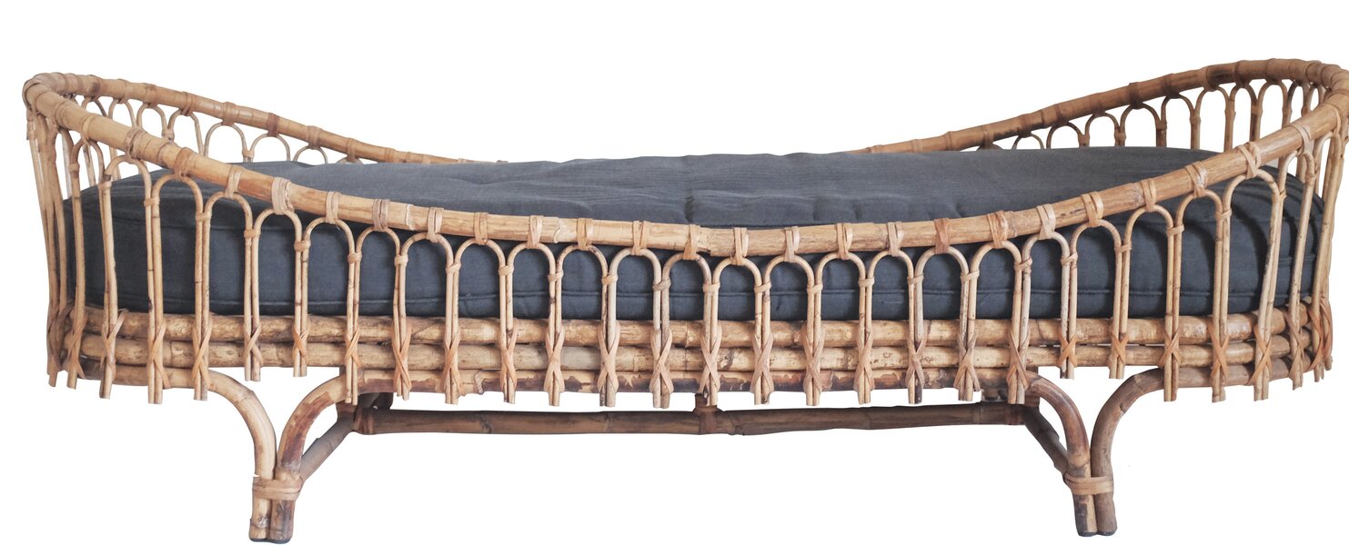 aimee twin wicker/rattan daybed with mattress